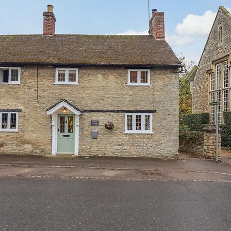 Wayside Cottage Bedford Exterior foto